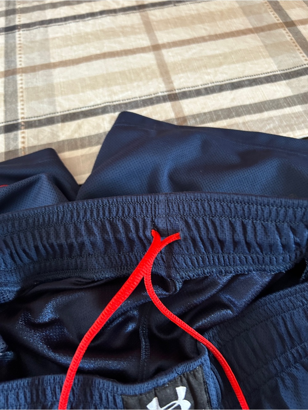 Under Armour Navy and Red Men's Athletic Shorts - Picture 9 of 9